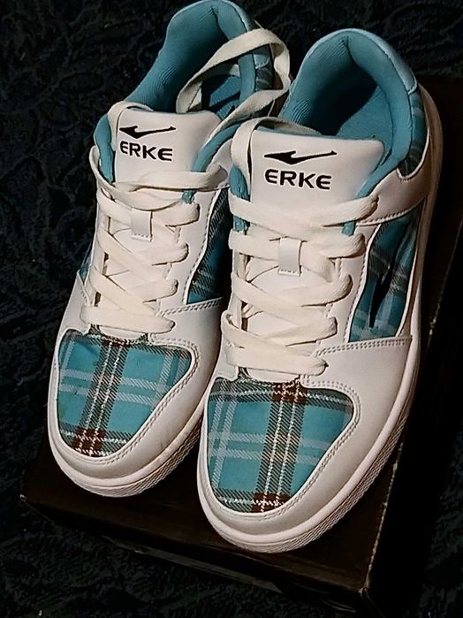 Кроссовки женские "ERKE": 450 000 so’m