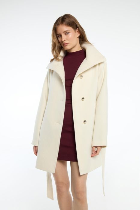 Новое женское пальто