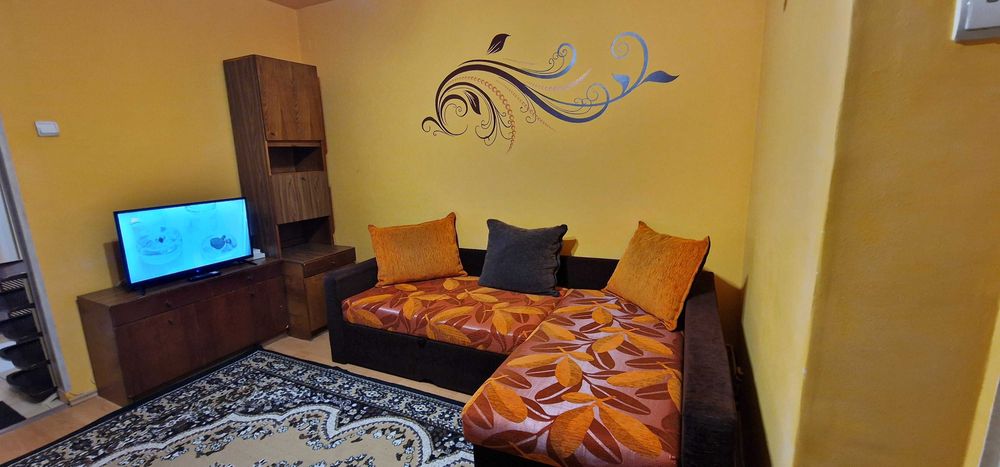 Dau în chirie apartament cu una camera - 7 noiembrie