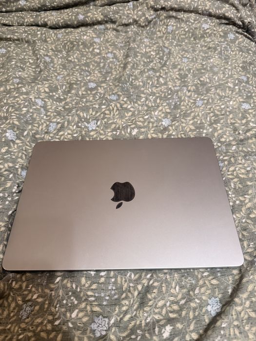 Macbook air m2 8gb