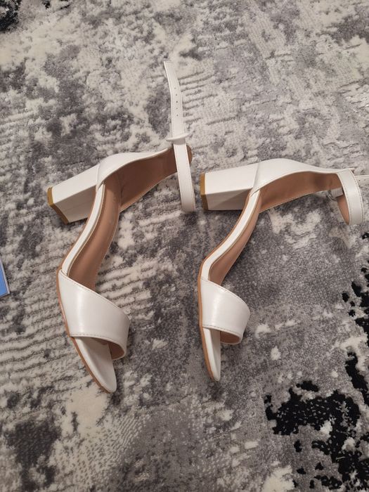 Sandale elegante damă, ca noi