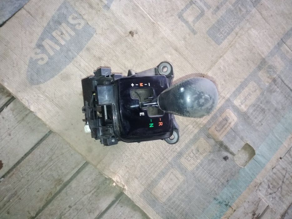 Продам коробку робот