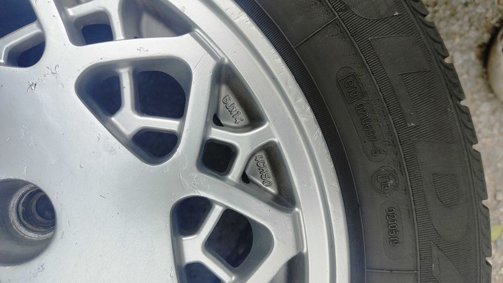 ретро джанти 4x100 14" с гуми 175/70 за Рено Лагуна,Клио,Шафран и др.