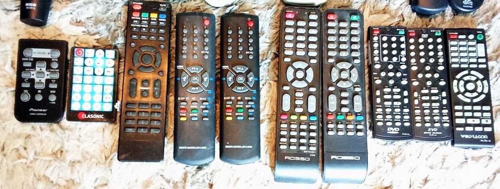 Пульты от Lg-Samsung-Shivaki-Daewoo-Panasonic-Artel и другие.