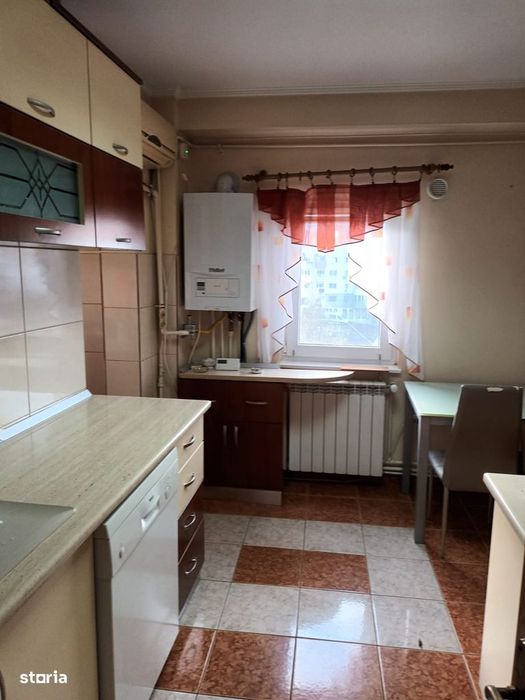 Închiriere apartament cu 2 camere