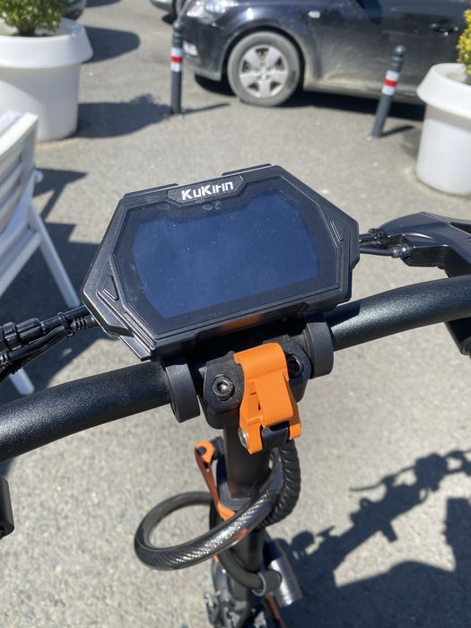 Trotineta kukirin g2 max 210 km 2000 lei
