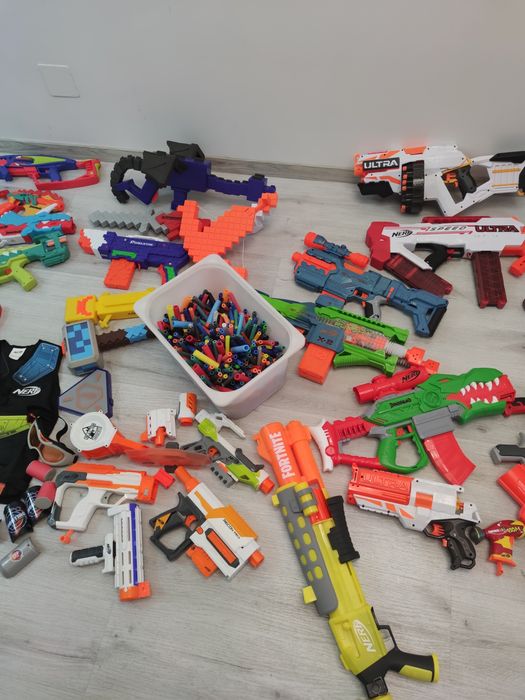 Nerf pistoale puști