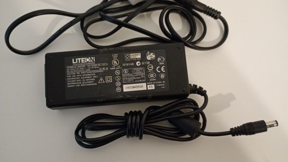 Rack extern 5" IDE la USB 2.0