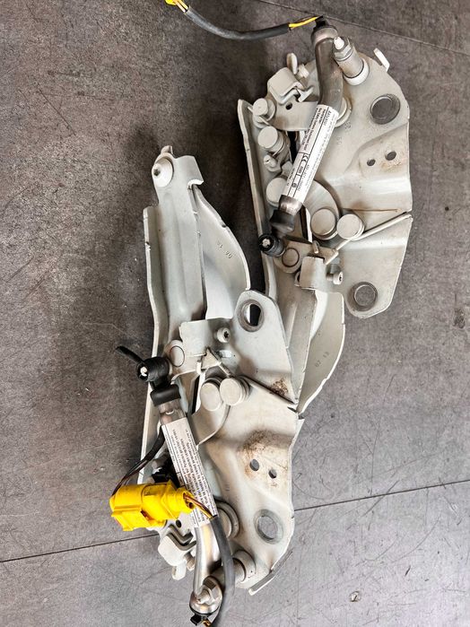 Balamale capota cu capsa pirotehnica VW Tiguan 2 2016-2020