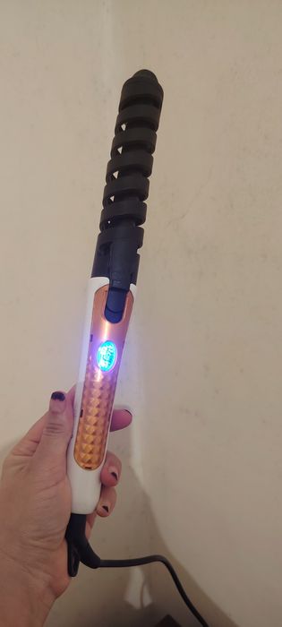 Утюжок и плойка для волос