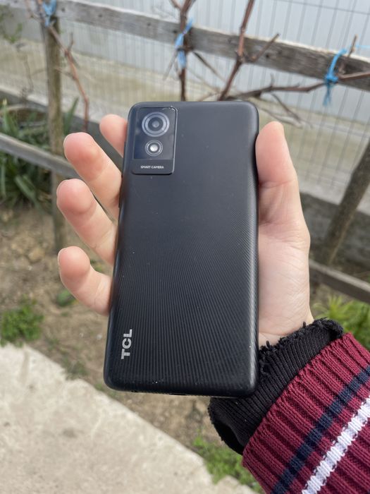 Vând telefon tcl 105 in stsre buna de finctionare