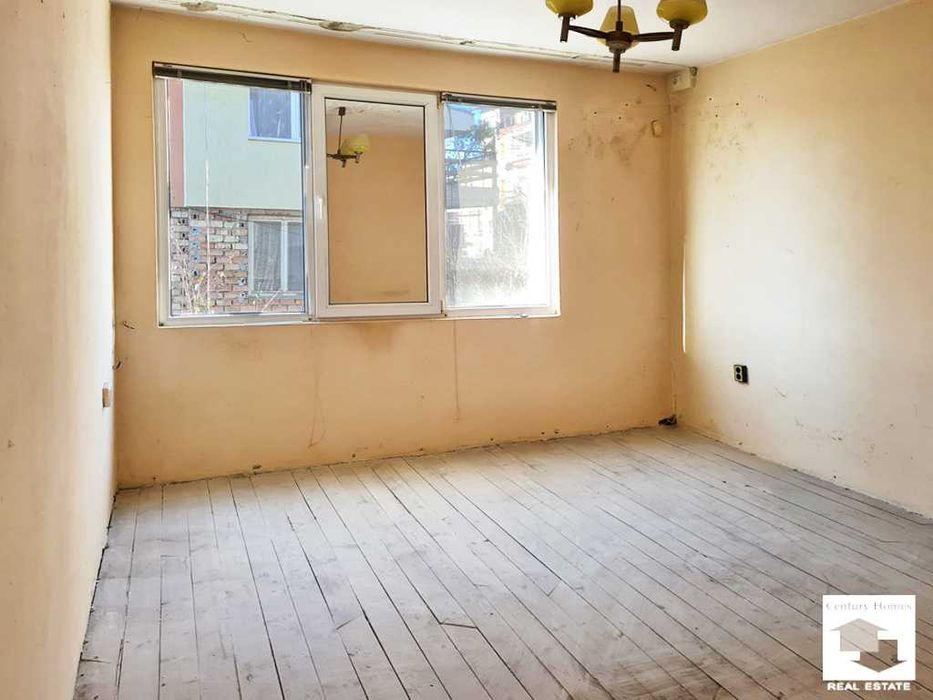 104980 ЕКСКЛУЗИВНО! Апартамент с 3 спални и гараж в кв. Акация