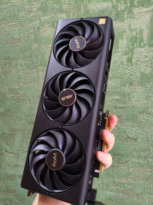 Распродажа rtx 4070Ti super 16gb не дорого как новые