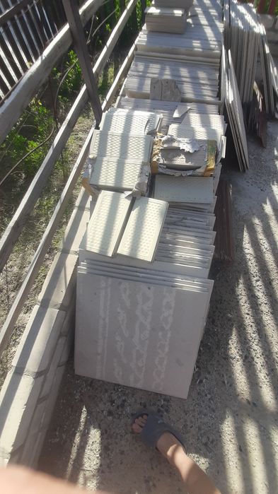 Кафел қолданылған