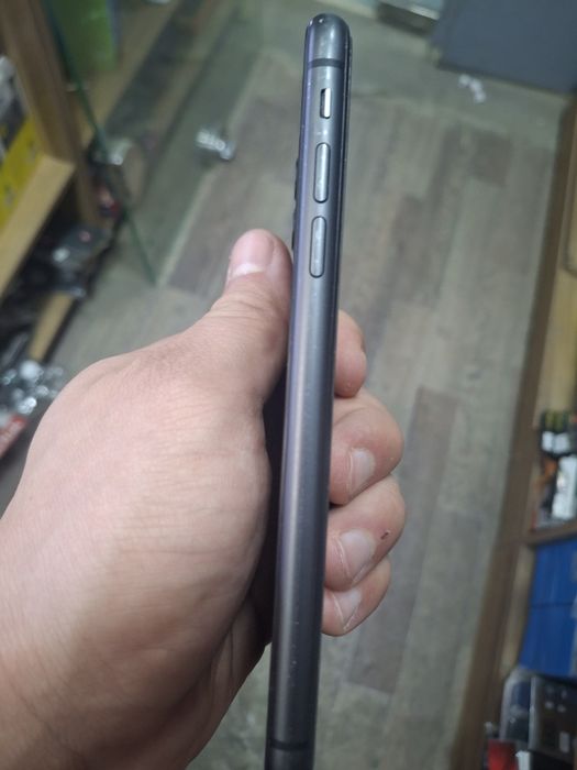 Iphone 11 128/86 yomkost