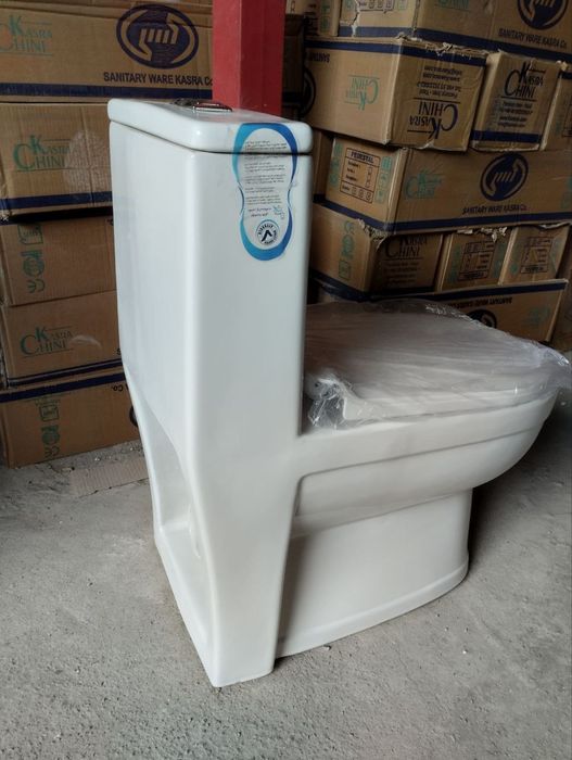 Унитаз моноблок литой