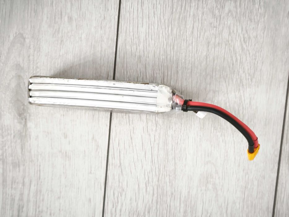 Vand baterie Lipo 4S 5000mAh 14.8V 50C