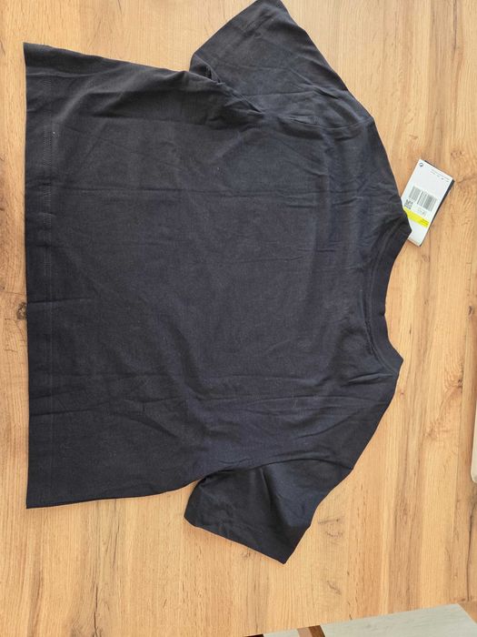 Оригинална дамска тейниска Nike