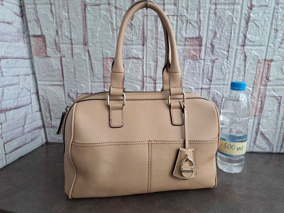 дамска чанта Calvin Klеin,бежова чанта