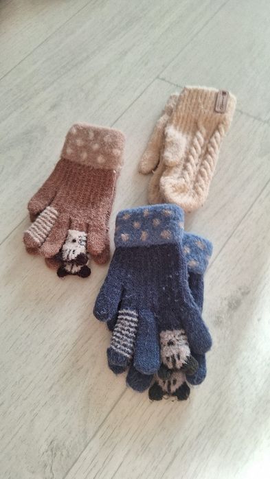 Продам детскую обувь