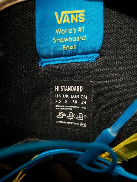Boots snowboard. Vans  Nr 38-mondo 24 +noi