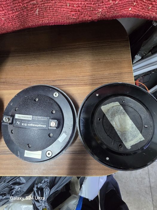 Vând drivere Electrovoice EV DH7
