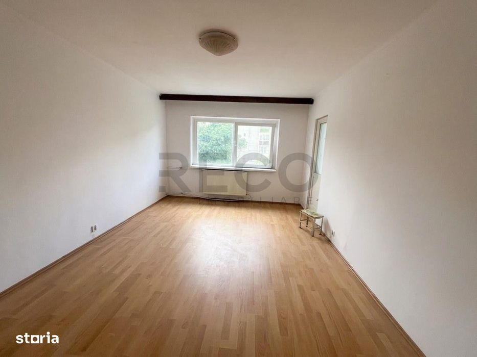 RECO apartament 3 camere in Rogerius