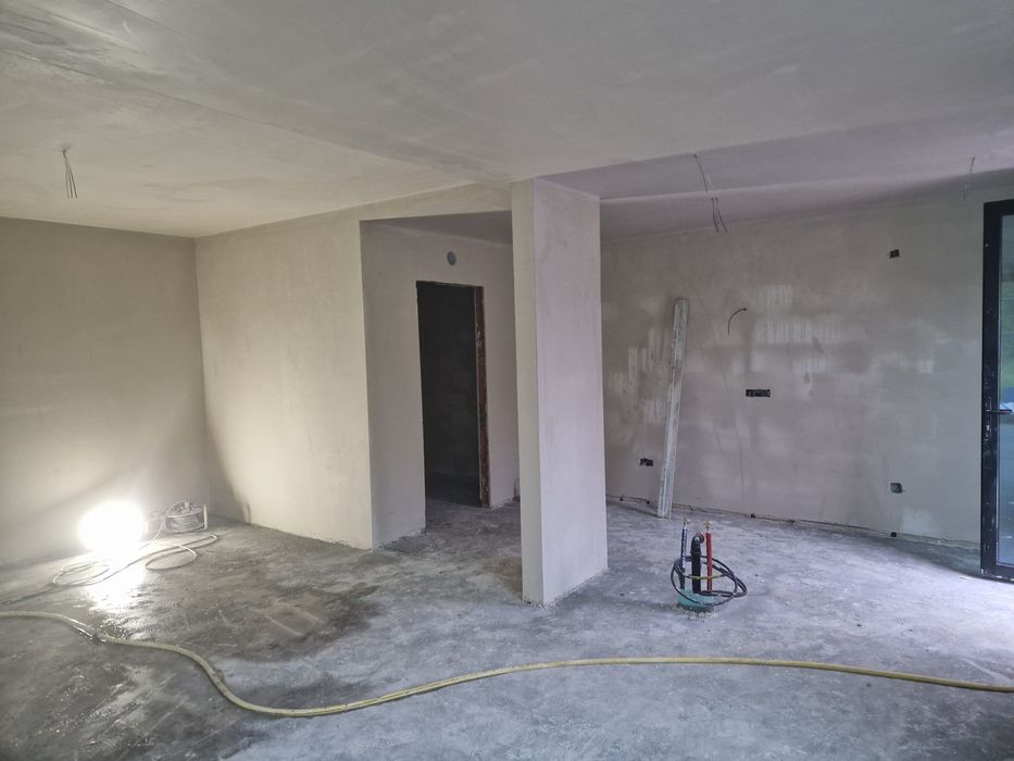 Execut tencuieli mecanizate si șapă pe baza de ipsos,  , gleturi