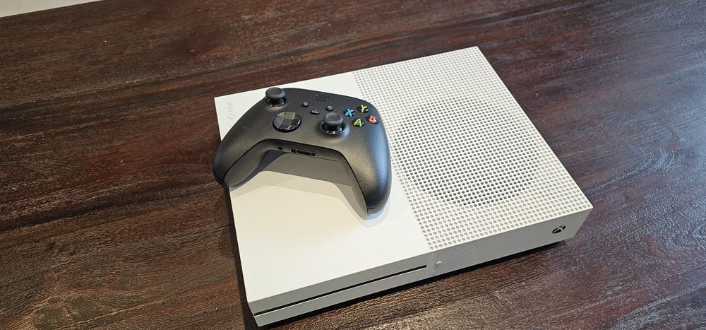 Продавам Xbox One