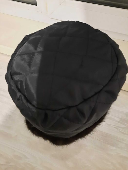 Продам берет норковый