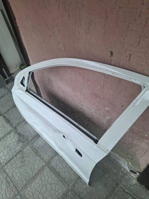 Дверь водительская -Chevrolet Nexia