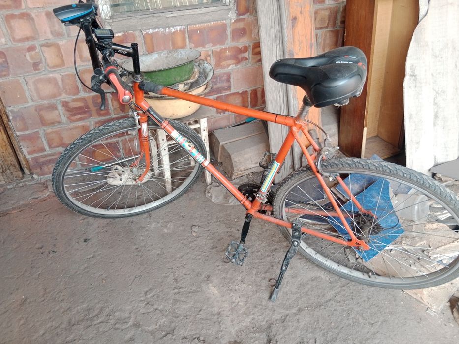 Продам велосипед. Спутник.