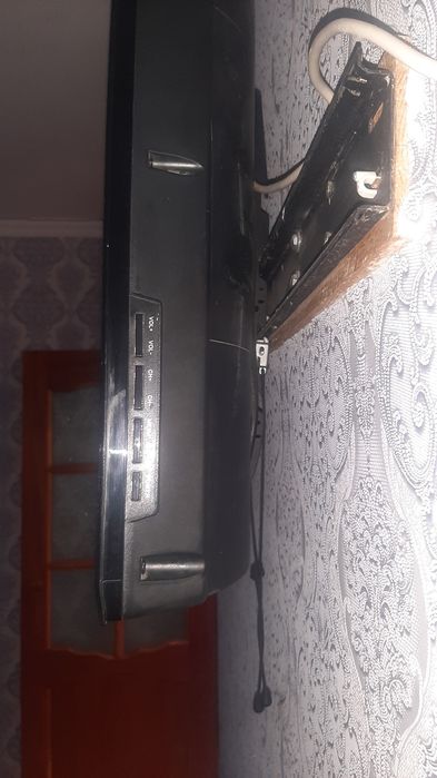 Телевизор продам