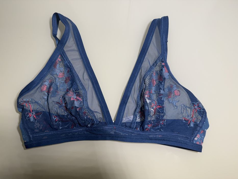 Нови Сутиени Triumph