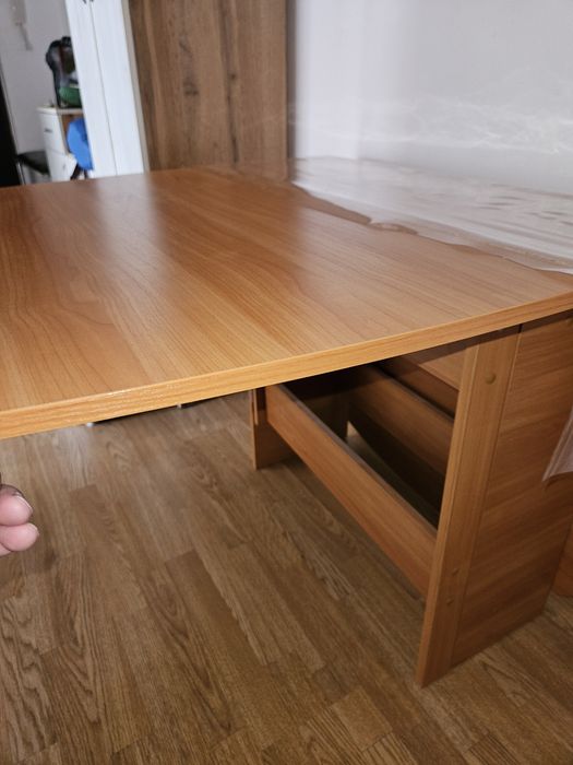 Продам стол раскидной