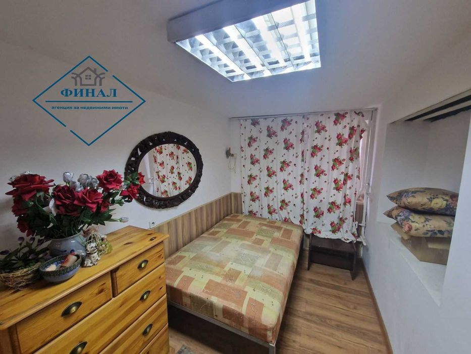 Продава се Тристаен апартамент в Шумен, Център - 90 кв.м за 1023 €/кв.м - Снимка #6