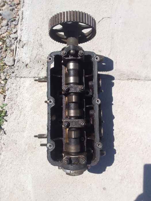 Галовка  ауди 2.6  сол жағы