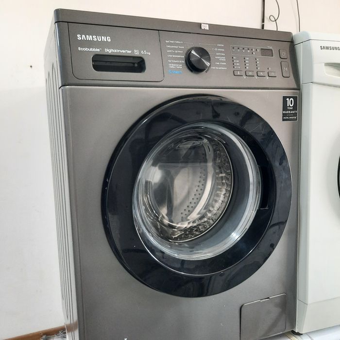 Холодильник в отличном рабочем состоянии