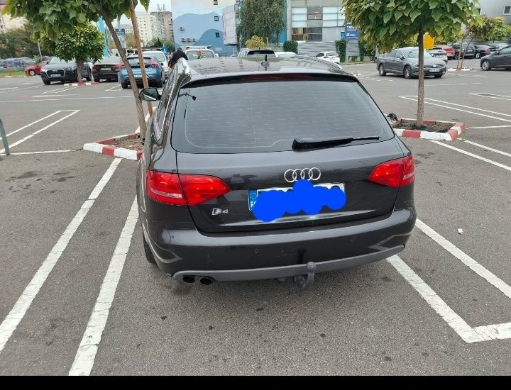 Vând audi A4 brek
