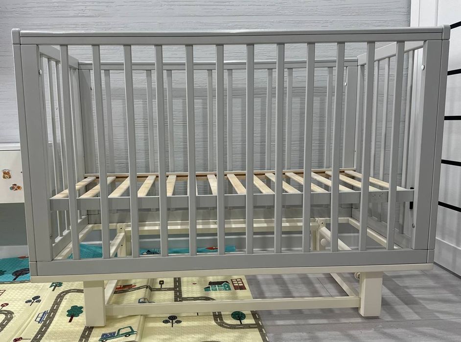 Продам детскую кроватку