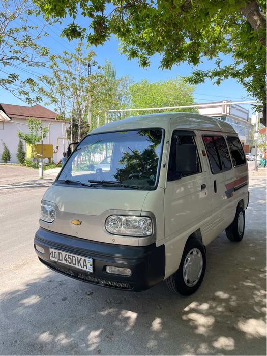 Damas Sotiladi idyal