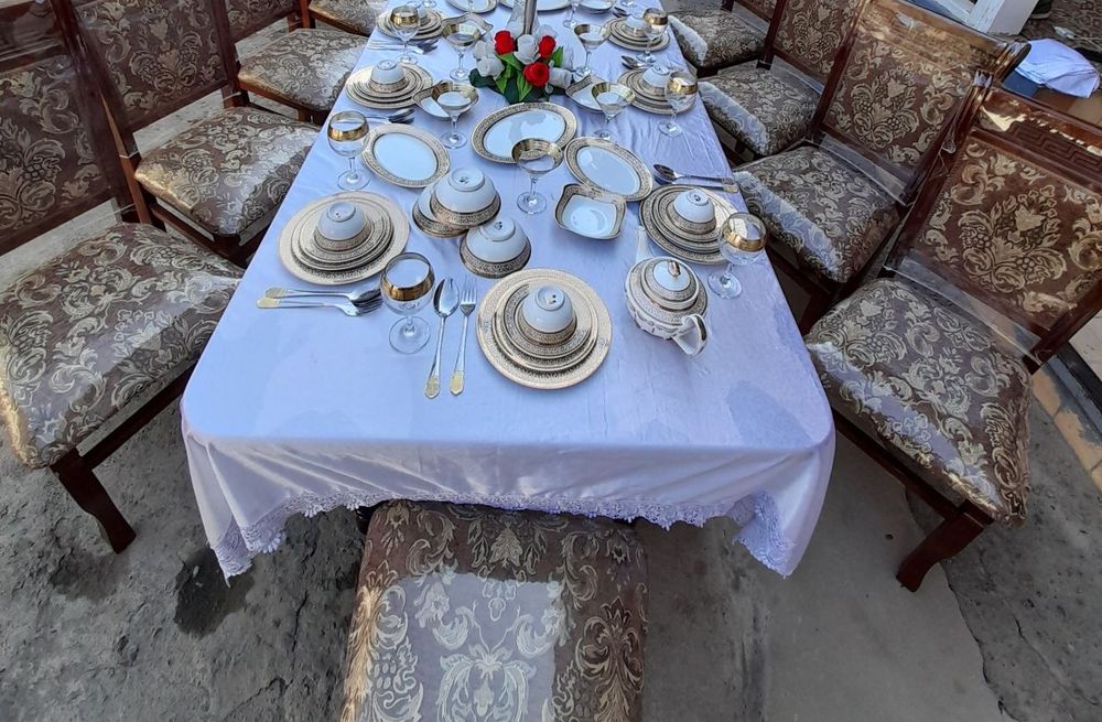 Prakat (arenda) stol stul