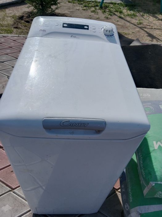 Продам стиральную машинку с верхней загрузкой