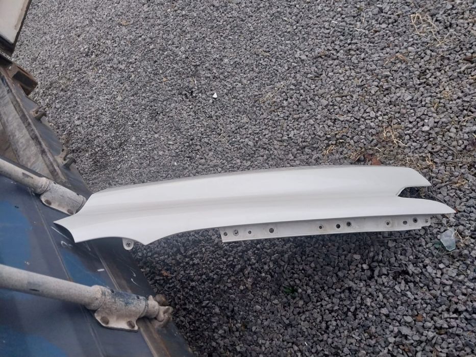 Крыло на Прадо 150