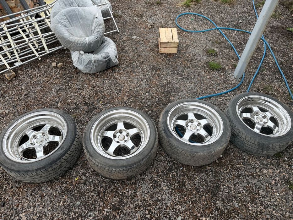 Срочно продам диски