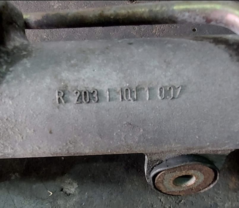 Хидравлична рейка мерцедес W203  2.2CDI