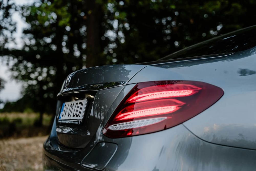 Mercedes-Benz E Mercedes-Benz E 350e 9G-TRONIC 286 CP