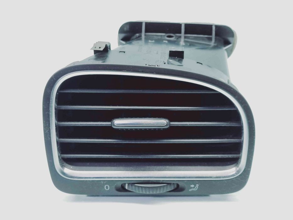 Grila aerisire dreapta Volkswagen Golf 6 (5K1) [Fabr 2009-2013] 5K08