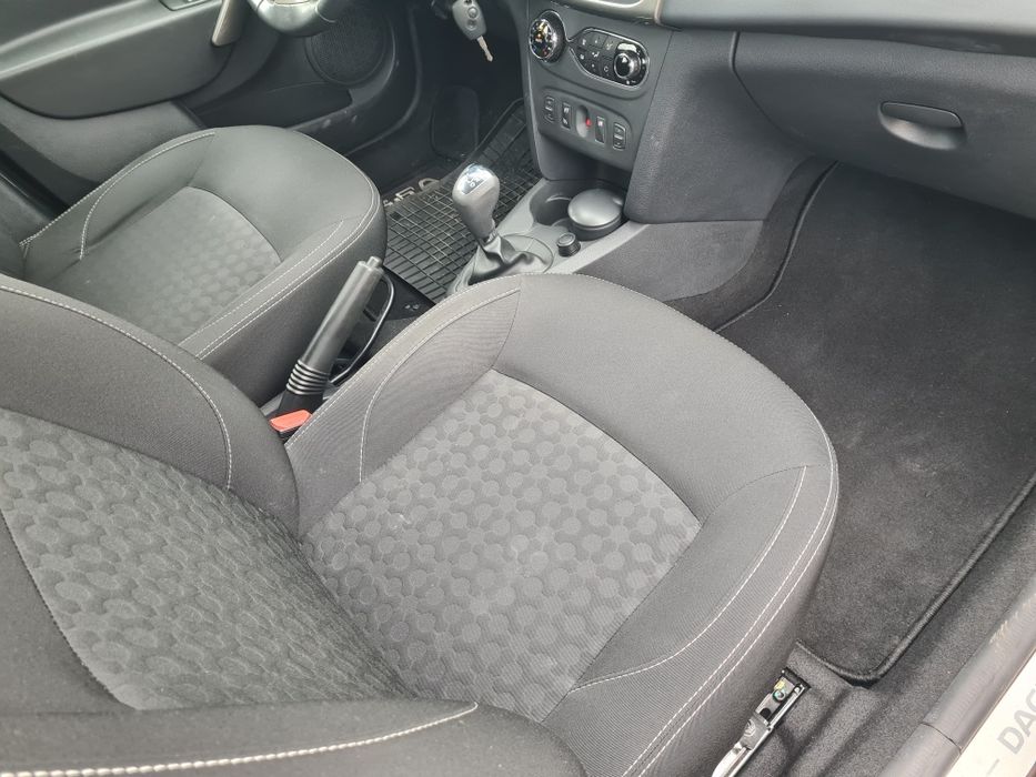 Dacia Sandero-automată-1.5dci 90-an 2016-euro 6-clima-nr rosii-Tbi