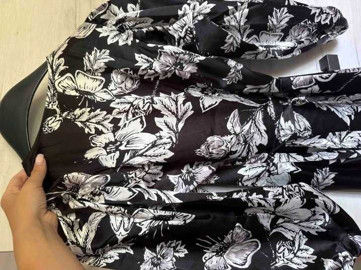 Rochie cu imprimeu floral